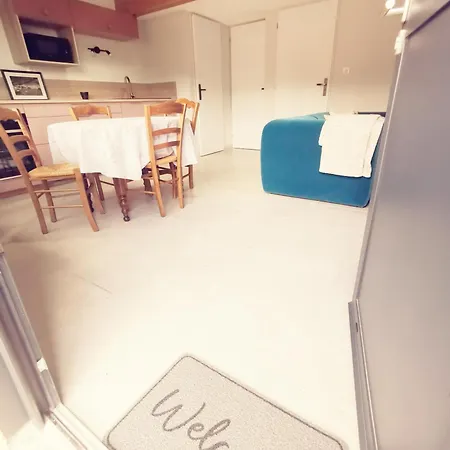 Le De Larjalas Dom wakacyjny