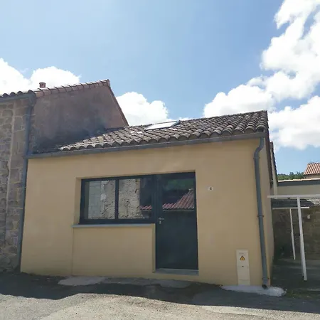 Le De Larjalas Sainte-Eulalie-de-Cernon